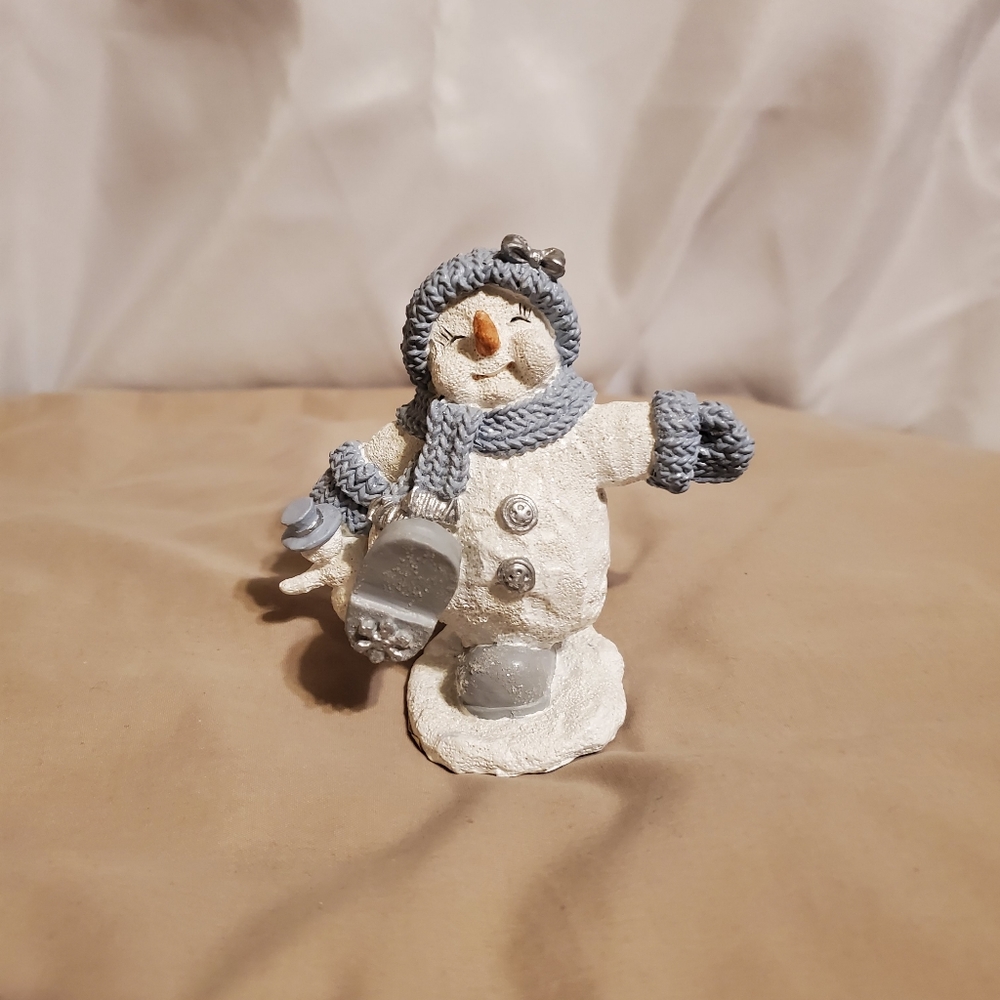 Snow Buddies Powder Puff